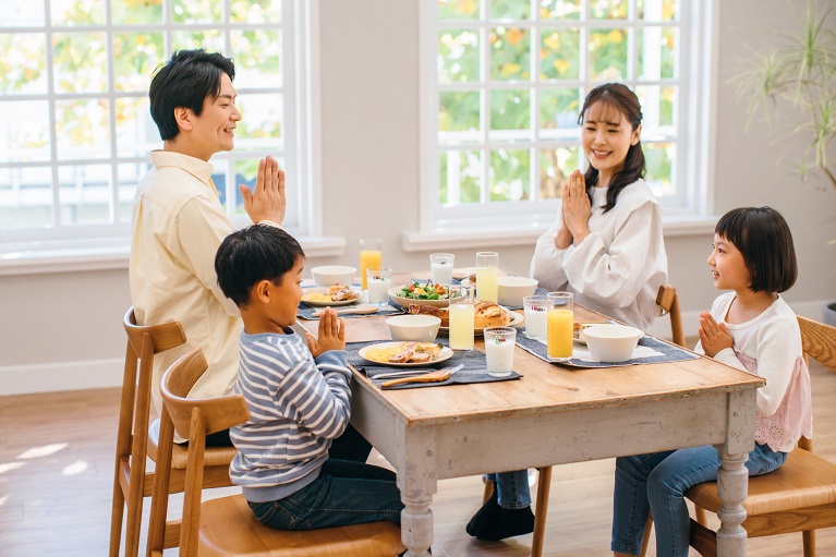 食事は三食バランスよく